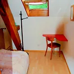 De L'ours Värdshus 3*