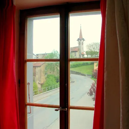 Inn De L'ours Vuiteboeuf