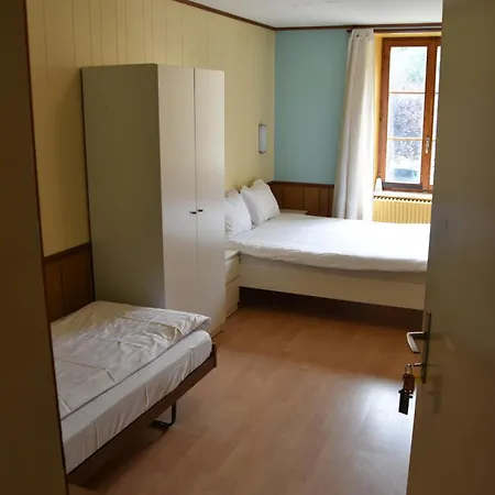 De L'ours Han/Misafirhane 3*