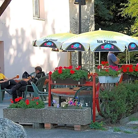 De L'ours 3*