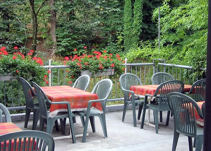 De L'ours Mini-hôtel 3*