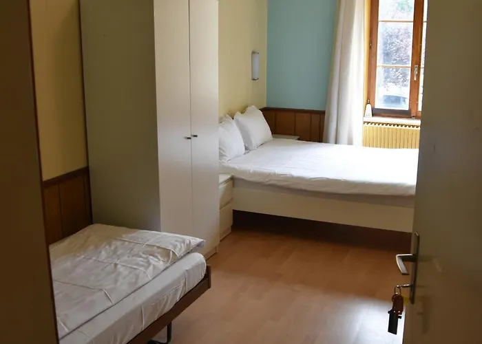 De L'ours Mini-hôtel 3*