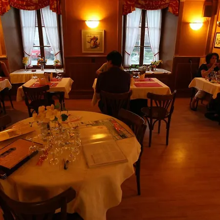 Penzion De L'ours 3*