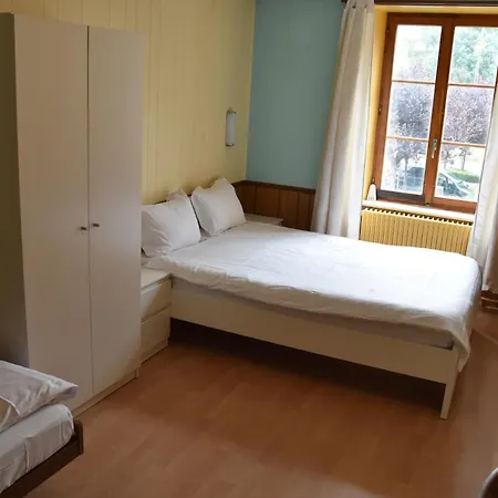 得乐奥斯酒店 3*